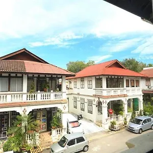 Palanquinn Heritage Inn